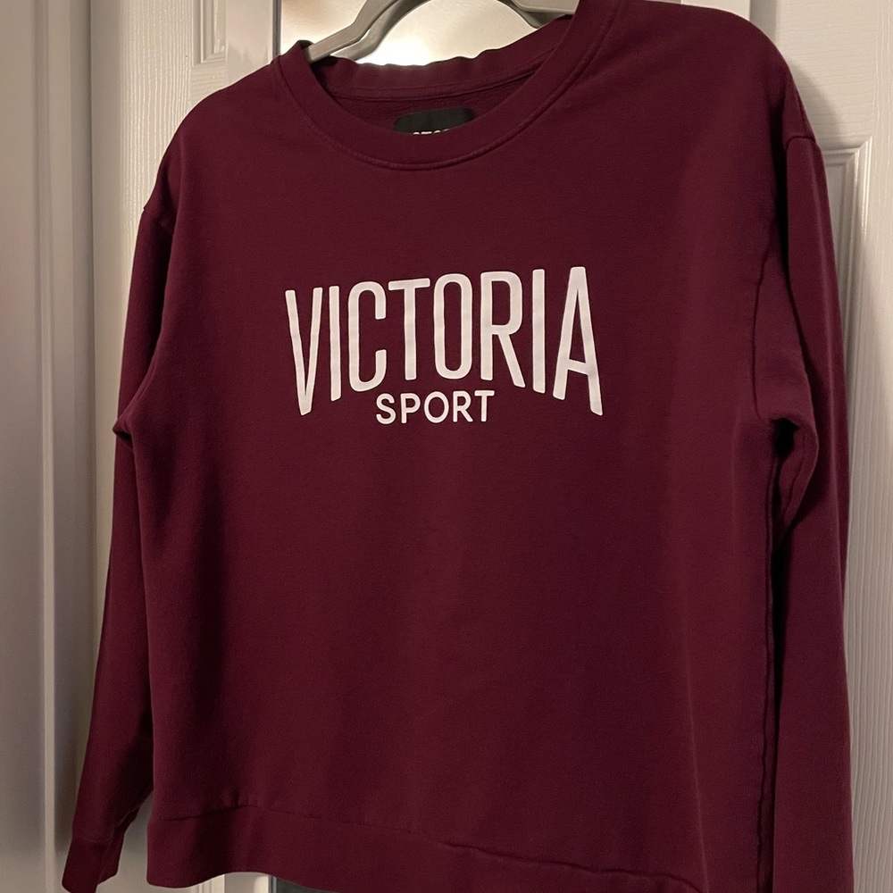VS Sport Sweatshirt